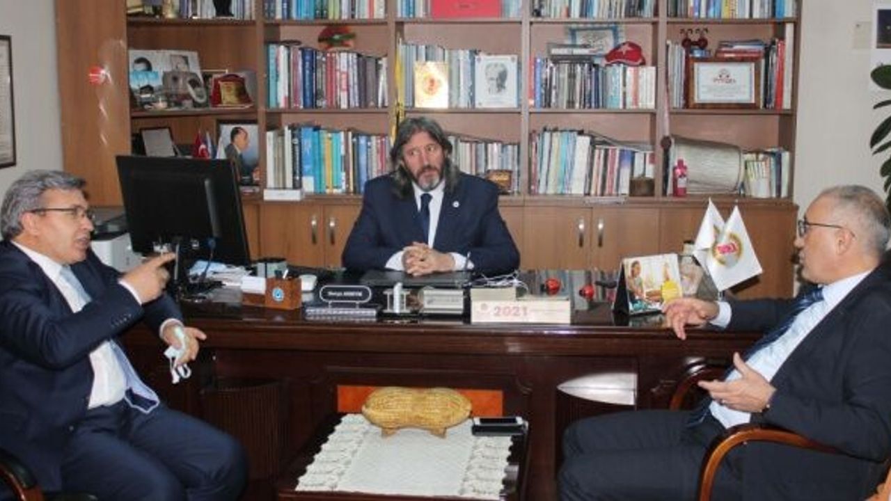 Gelecek Partisi Genel Başkan yardımcıları Üstün ve Demir, Zonguldak'ta ziyaretlerde bulundu