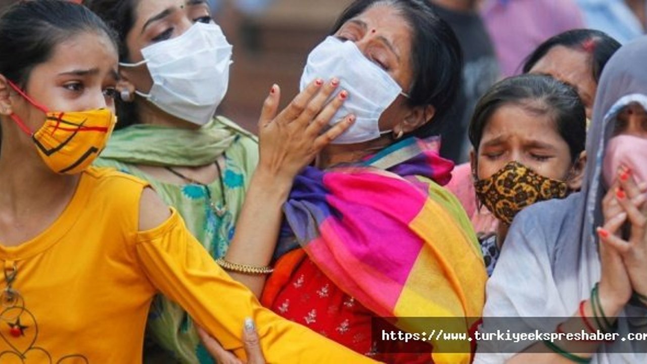 Hindistan kendi rekorunu kırıyor