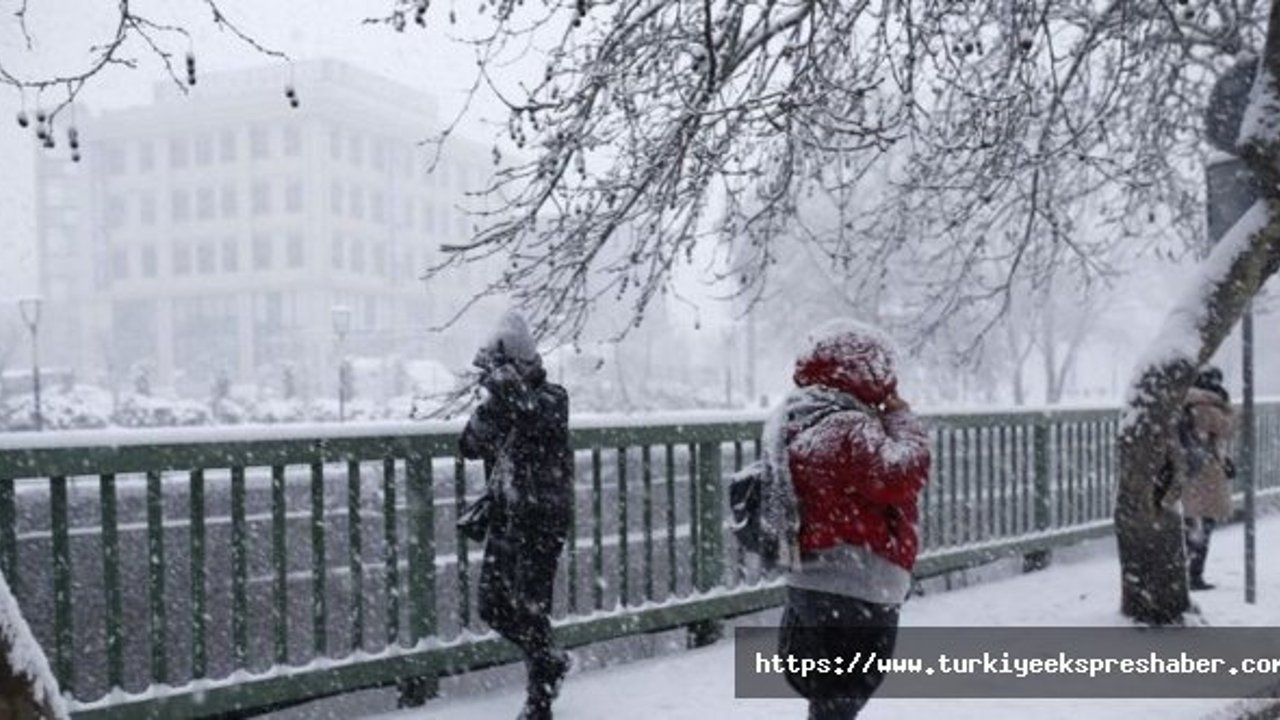 Kar yağışı ne zaman bitecek? Devam edecek mi? Uzman isim il il açıkladı