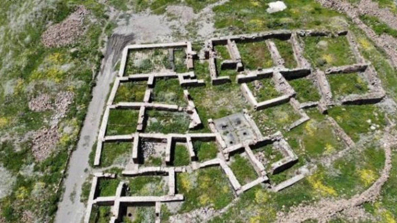 Toprak altındaki tarih gün yüzüne çıkarılıyor