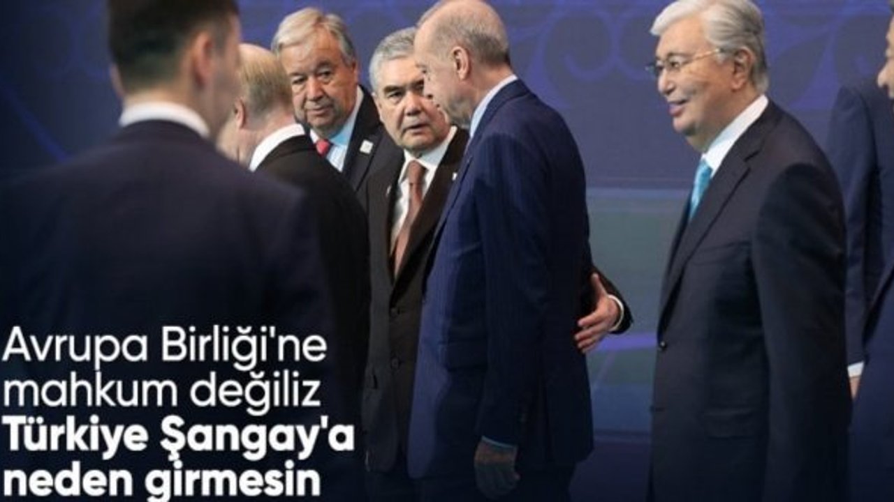 Cumhurbaşkanı Erdoğan Astana'da: Liderler aile fotoğrafında bir araya geldi