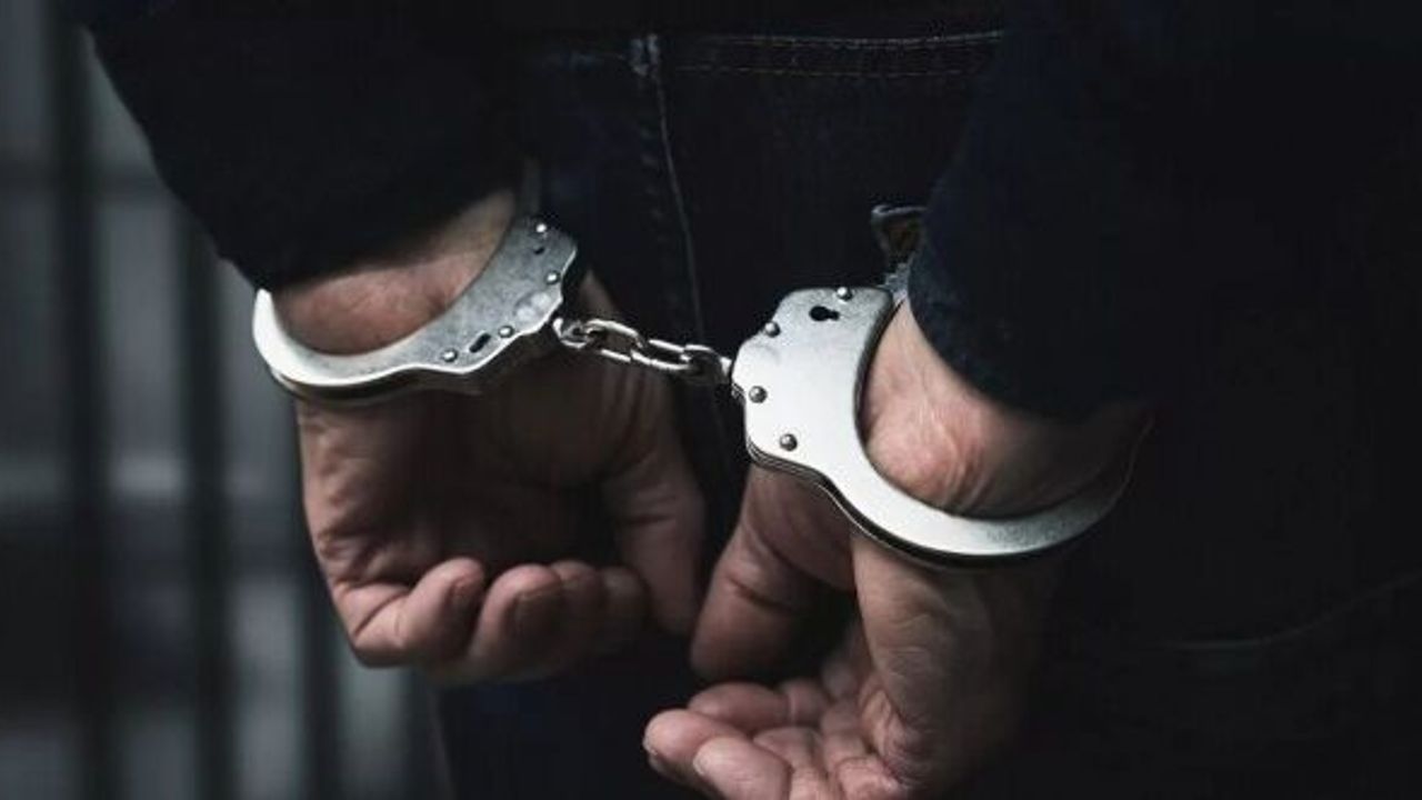 Diyarbakır'da 2 kişinin öldüğü silahlı kavgayla ilgili 2 zanlı tutuklandı