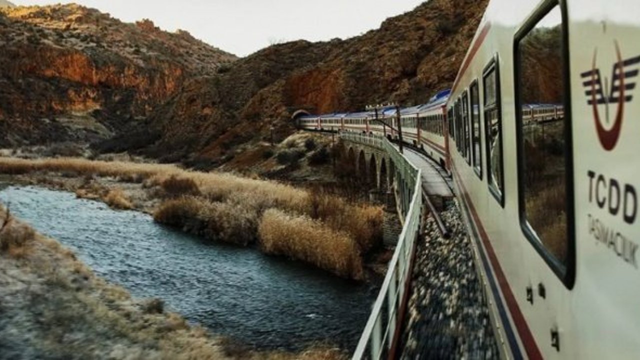 Turistik Doğu Ekspresinin 2024-2025 fiyatları belli oldu