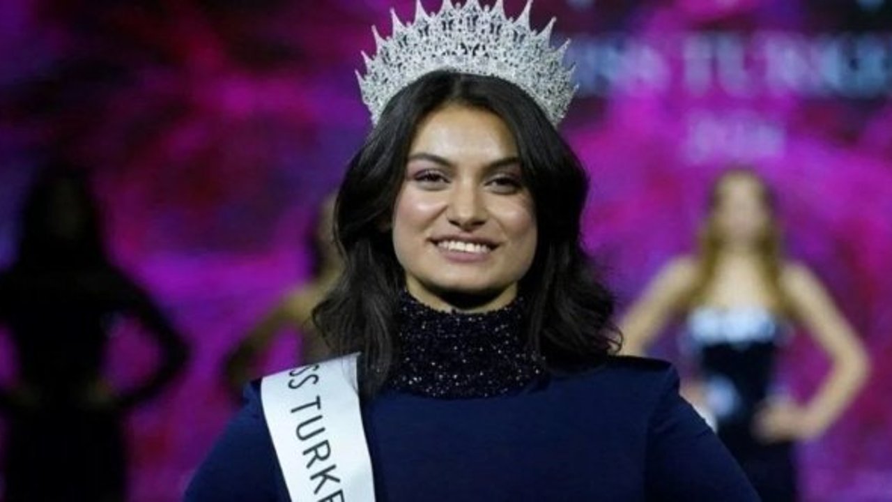 Miss Turkey ikincisi Cemre Üker'in tacı geri alındı