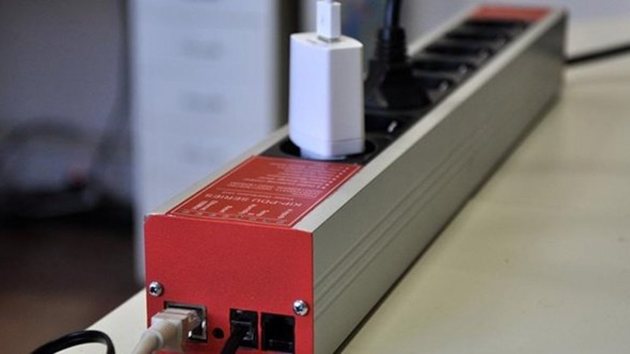 Bu koku geliyorsa prizleri hemen kapatın