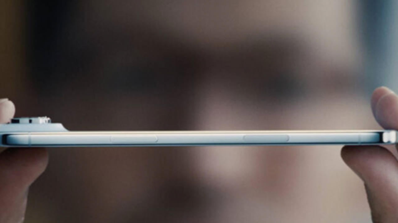 İnceliğiyle övülen iPhone Air’de büyük kusur ortaya çıktı!