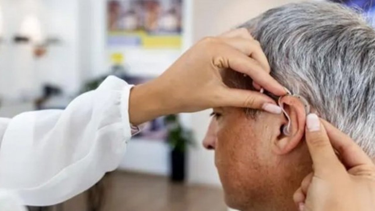 İşitme kaybı Alzheimer riskini artırıyor!