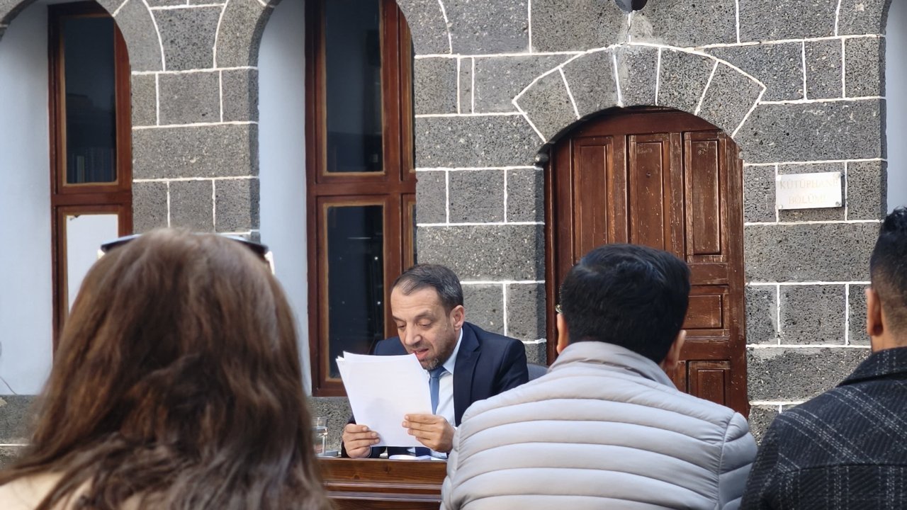 “Kelimeler Diyarında Ahmed Arif’i Anmak” Söyleşisi Gerçekleştirildi