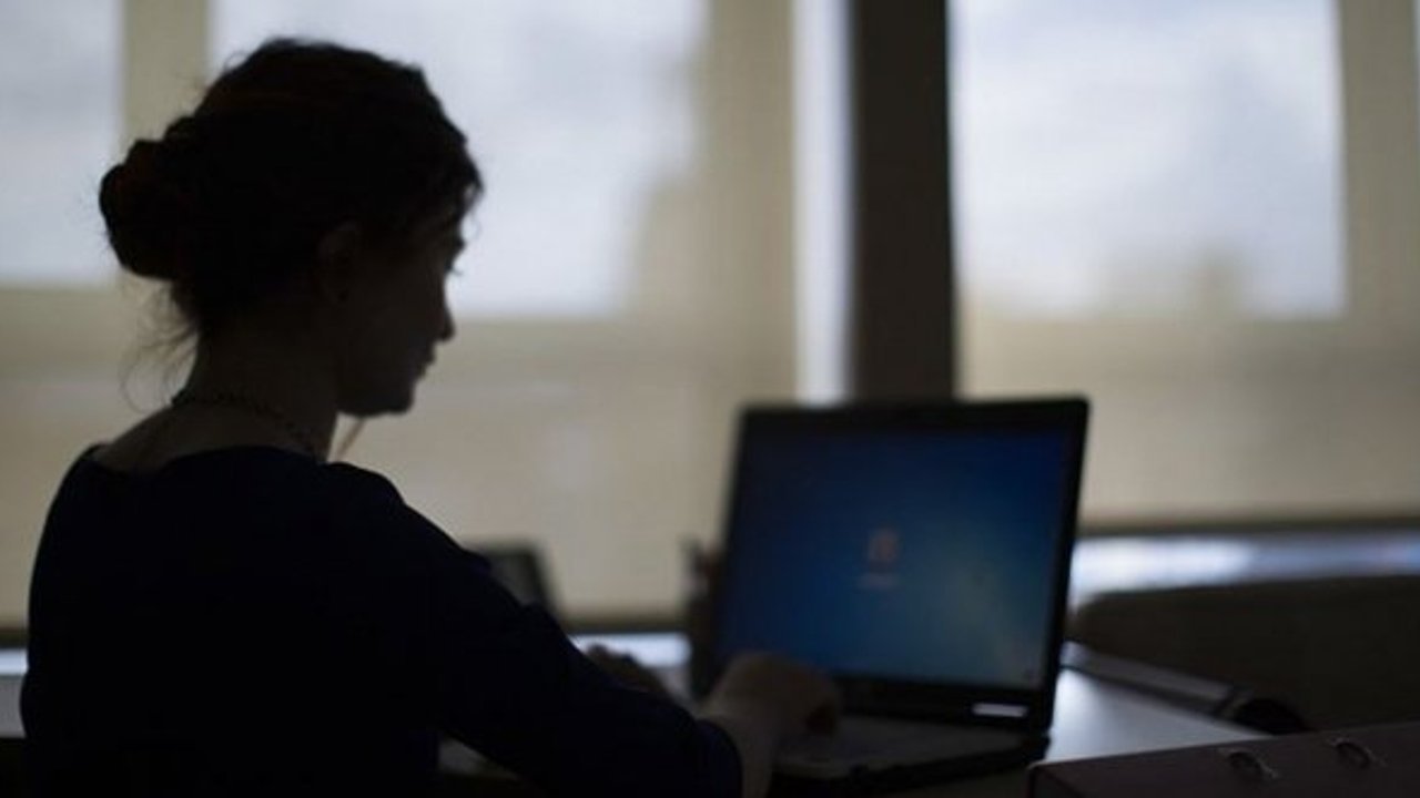 Sözleşmeli personele yarı zamanlı çalışma hakkı