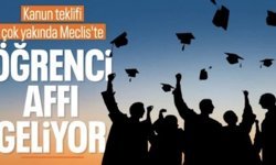 Öğrencilere af yolda