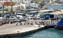Kapıda vizeyle Türk turistler Yunan'a akın etti: Midilli, Sakız ve Sisam’da 261 bini aşkın ziyaretçi