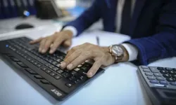 Cumhurbaşkanlığı’ndan memurlara YouTube ve içerik üreticiliği uyarısı