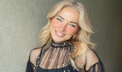 Burcu Esmersoy’un deniz manzaralı evini gören büyülendi!