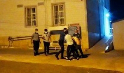 Sağlık kontrolünde kaçan hükümlüyü vatandaşlar yakaladı