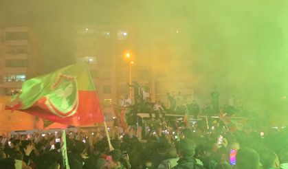 Diyarbakır’da tarihi gece: Amedspor coşkuyla karşılandı