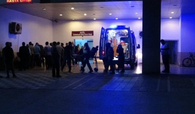 Aile faciası: Annesini ve kardeşini bıçakla yaraladı