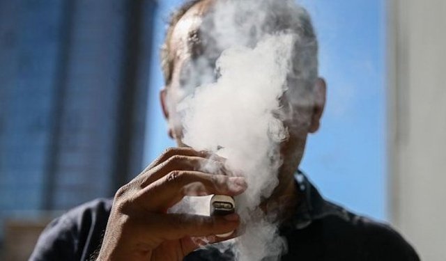 E-sigara kullanan gençlerde toksik metal riski artıyor!