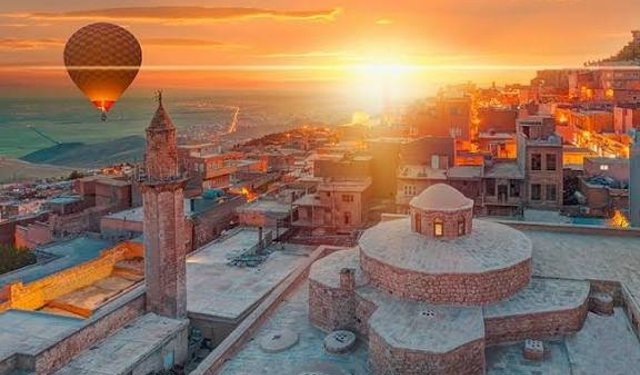 Doğu’da Zaman ve Anlatı