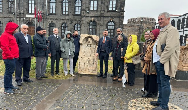 Diyarbakır Öğretmen Akademileri – Şehir ve Kültür Akademisi Bu Hafta “Şehir ve Hafıza İlişkisinde: Müzelerin Rolü” Temasını İşledi