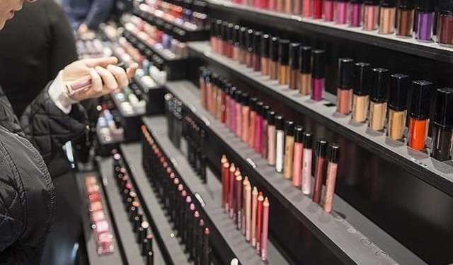 Ünlü kozmetik zincirine “fiyat aykırılığı” denetimi: 11 ürüne ceza kesildi