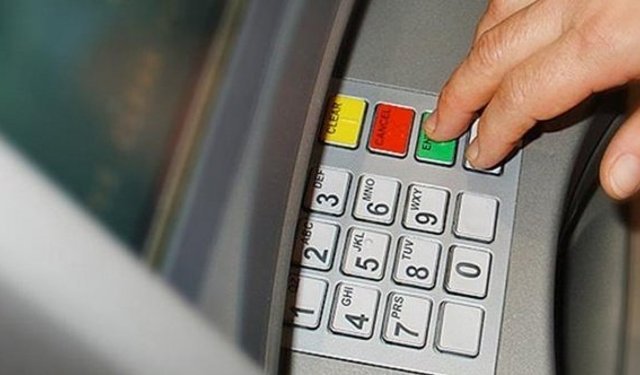 Bankalar ücretsiz işlemleri ücretli hale getirdi