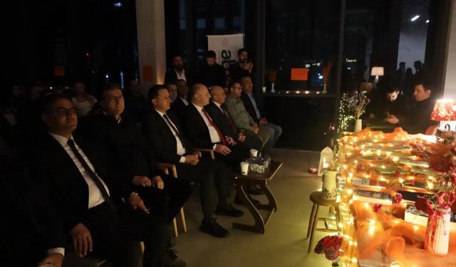 Diyarbakır’da “Şiir Kentinde Sanat Gecesi” Büyük İlgi Gördü