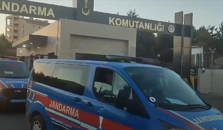 81 İlde 'Çengel-16' operasyonu! 50 bin litre sahte içki ve etil alkol ele geçirildi...