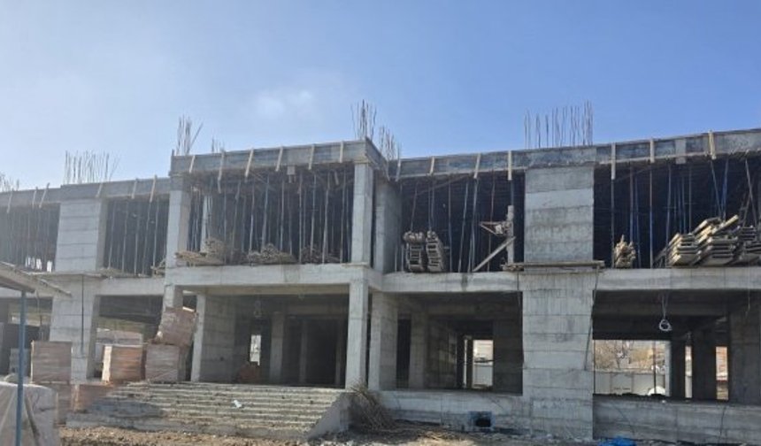 Akçadağ Yeni Hükümet Konağı: İnşaat çalışmaları aralıksız devam ediyor...