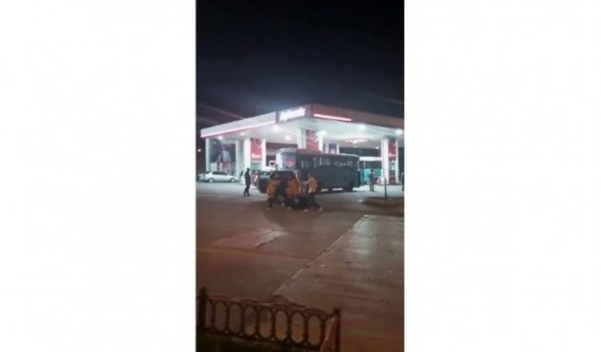 Bıçaklı kavga: 3 yaralı