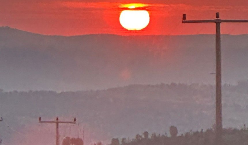 Kelimelerin Büyüsü, Şiirin Hikâyesi