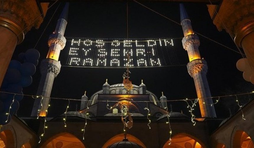 On bir ayın sultanı ramazan 19 Şubat'ta başlayacak