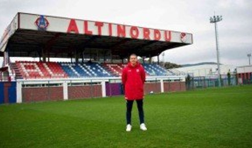 Enis Destan’dan, Altınordu’ya duygusal veda