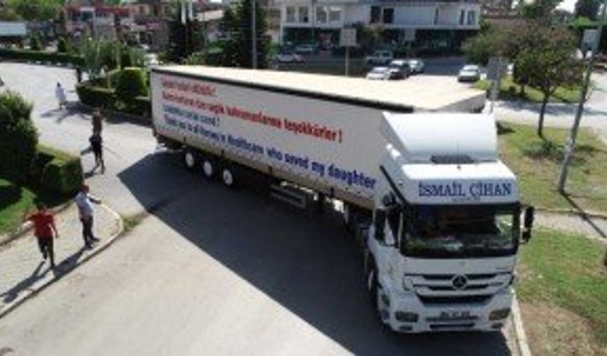 Kızı lösemiden kurtulan baba, doktorlara böyle teşekkür etti