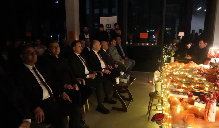 Diyarbakır’da “Şiir Kentinde Sanat Gecesi” Büyük İlgi Gördü