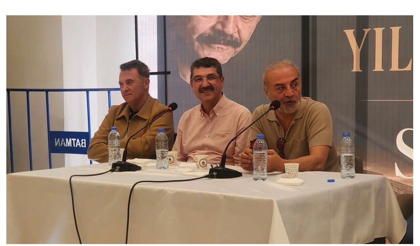 YILMAZ ERDOĞAN, BATMANLI GENÇLERLE BULUŞTU