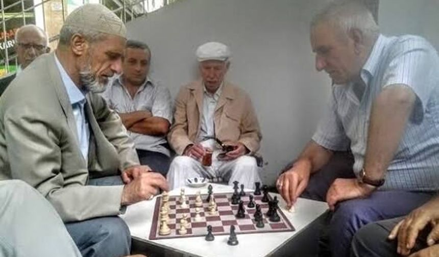 Diyarbakırlı 70 Yaşındaki "Mele" Türkiye şampiyonu oldu