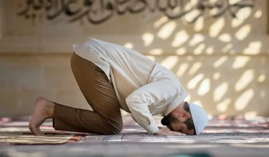 Türkiye'nin ibadet karnesi: Namaz kılma sıklığı batıdan doğuya artıyor
