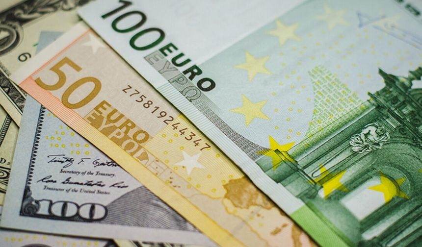 Döviz güne hareketli başladı: Dolar yükseldi, euro geriledi