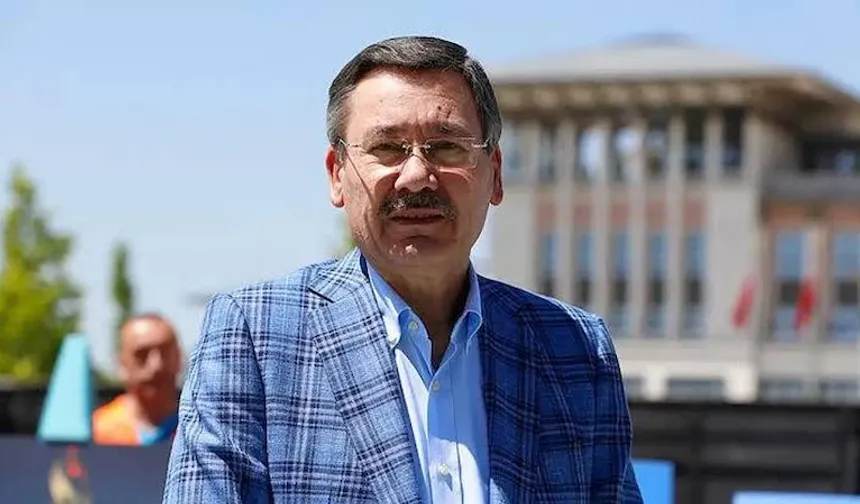 Bülent Arınç, Melih Gökçek soruşturması hakkında konuştu: Savcı çağırırsa koşa koşa giderim