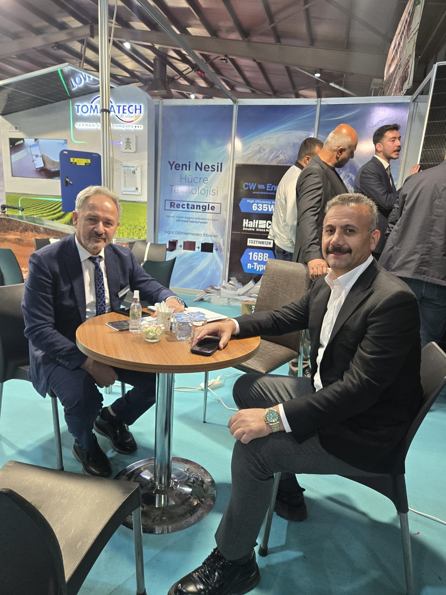 C4F26A35 2834 428E 8E72 Cf298A5Dc808