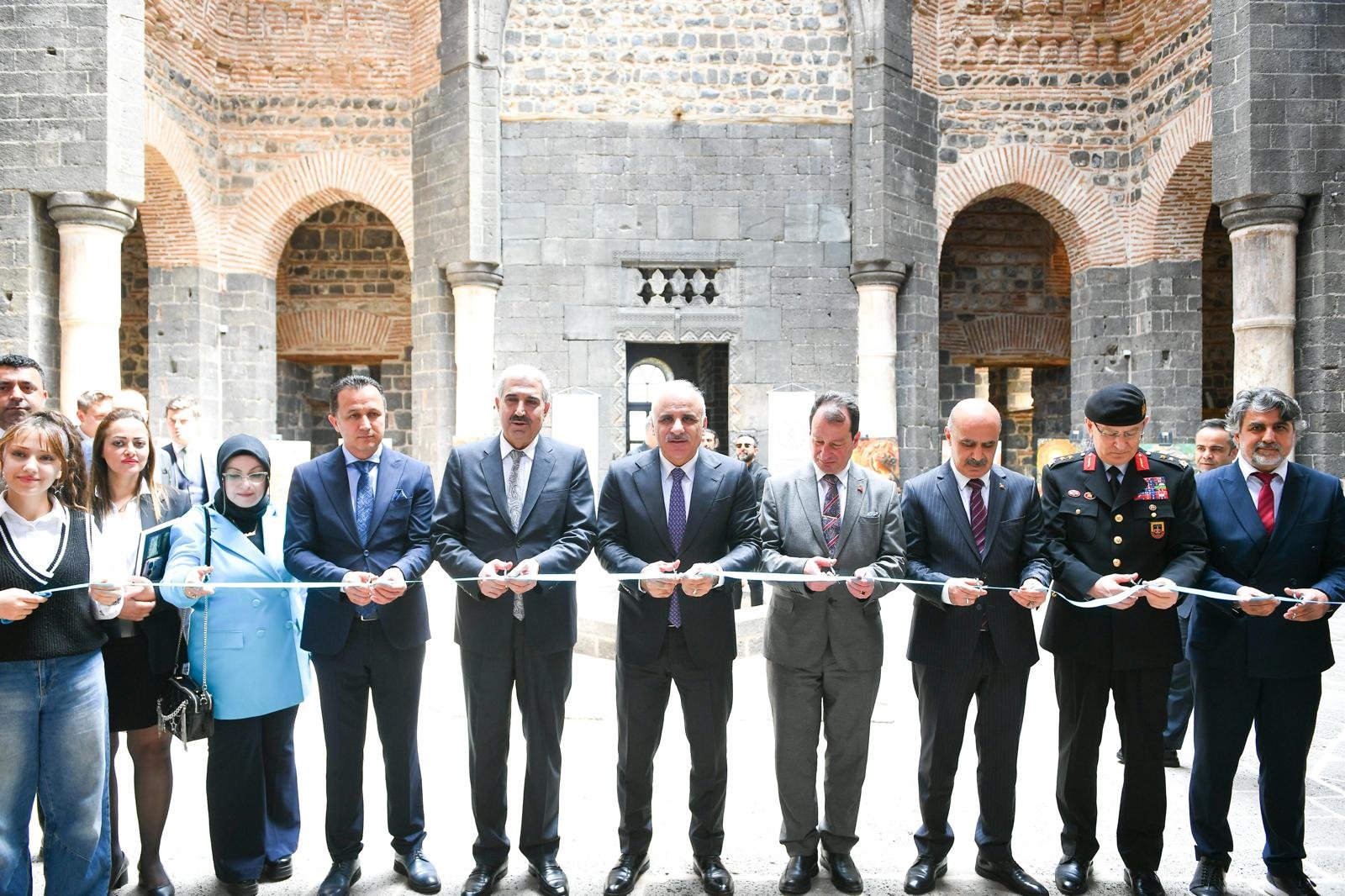 Mezopotamya’nın Altın Kadınları Sergisi Yoğun Katılımla Açıldı