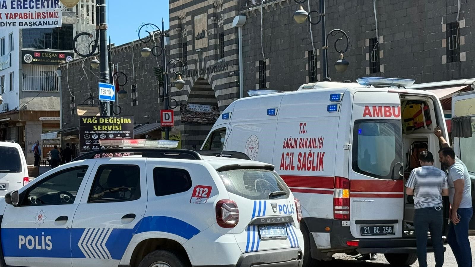 Diyarbakır’da alkol aldığı arkadaşı tarafından vuruldu