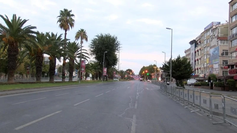 İstanbul'da Zafer Bayramı dolayısıyla bazı yollar trafiğe kapatılacak